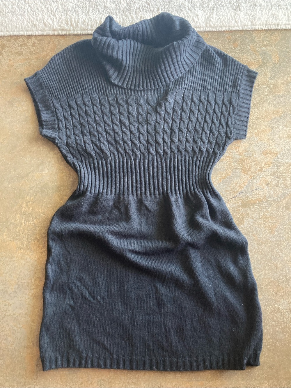 Black Cable-Knit Short-Sleeve Turtleneck Sweater Tunic